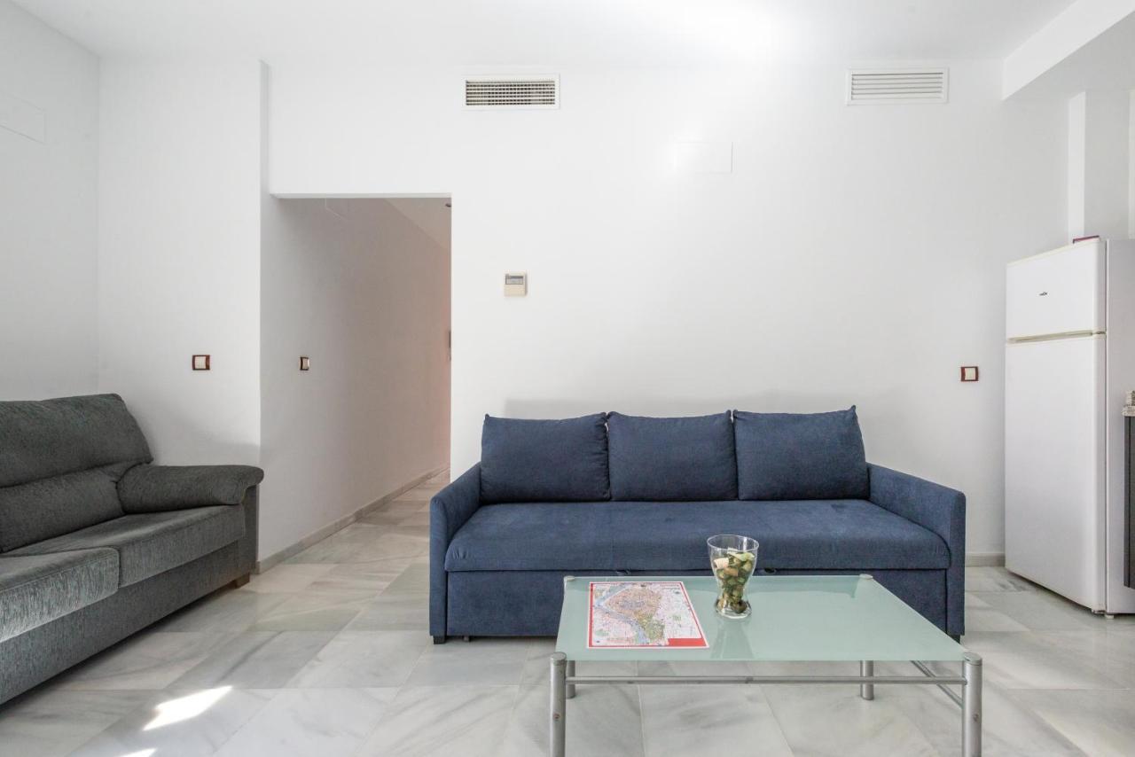 First Floor Near Macarena Church Seville Exterior photo