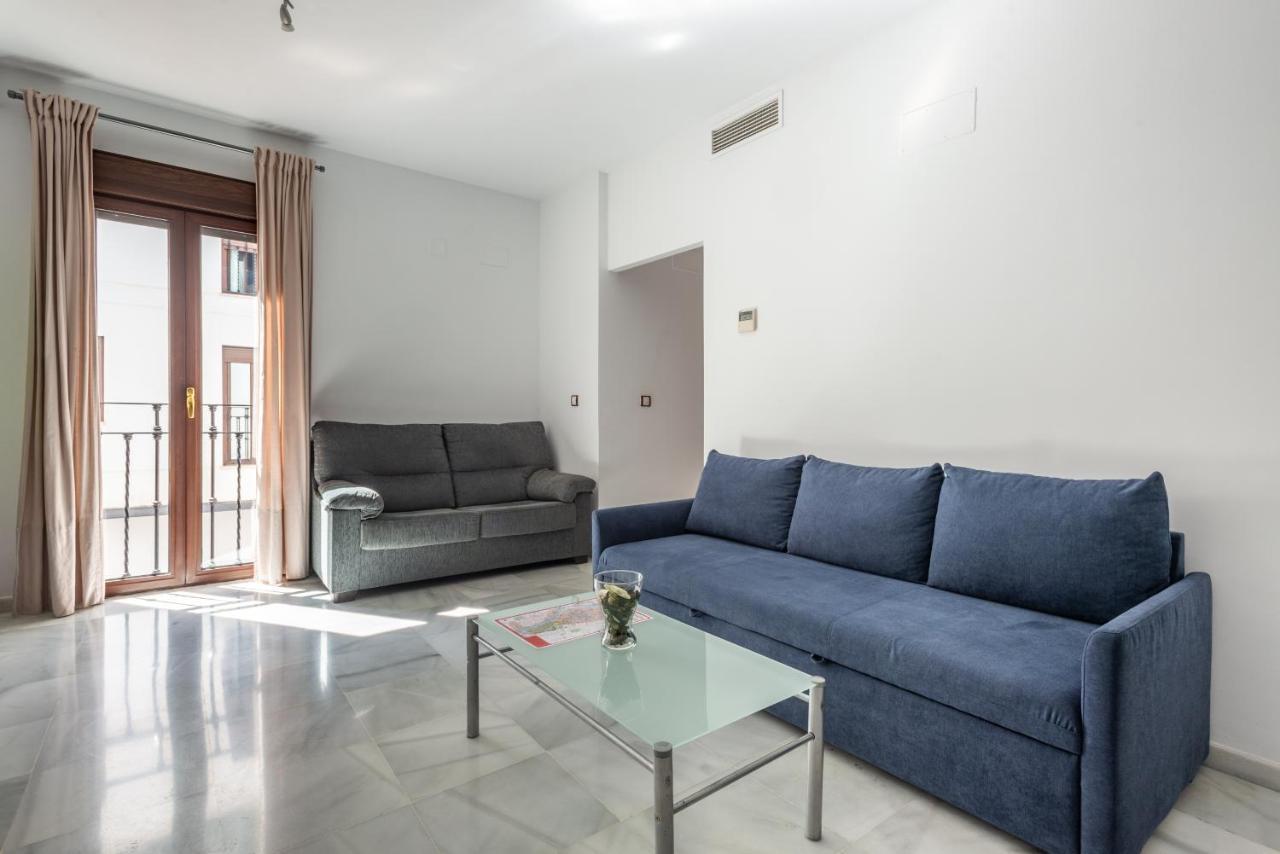 First Floor Near Macarena Church Seville Exterior photo