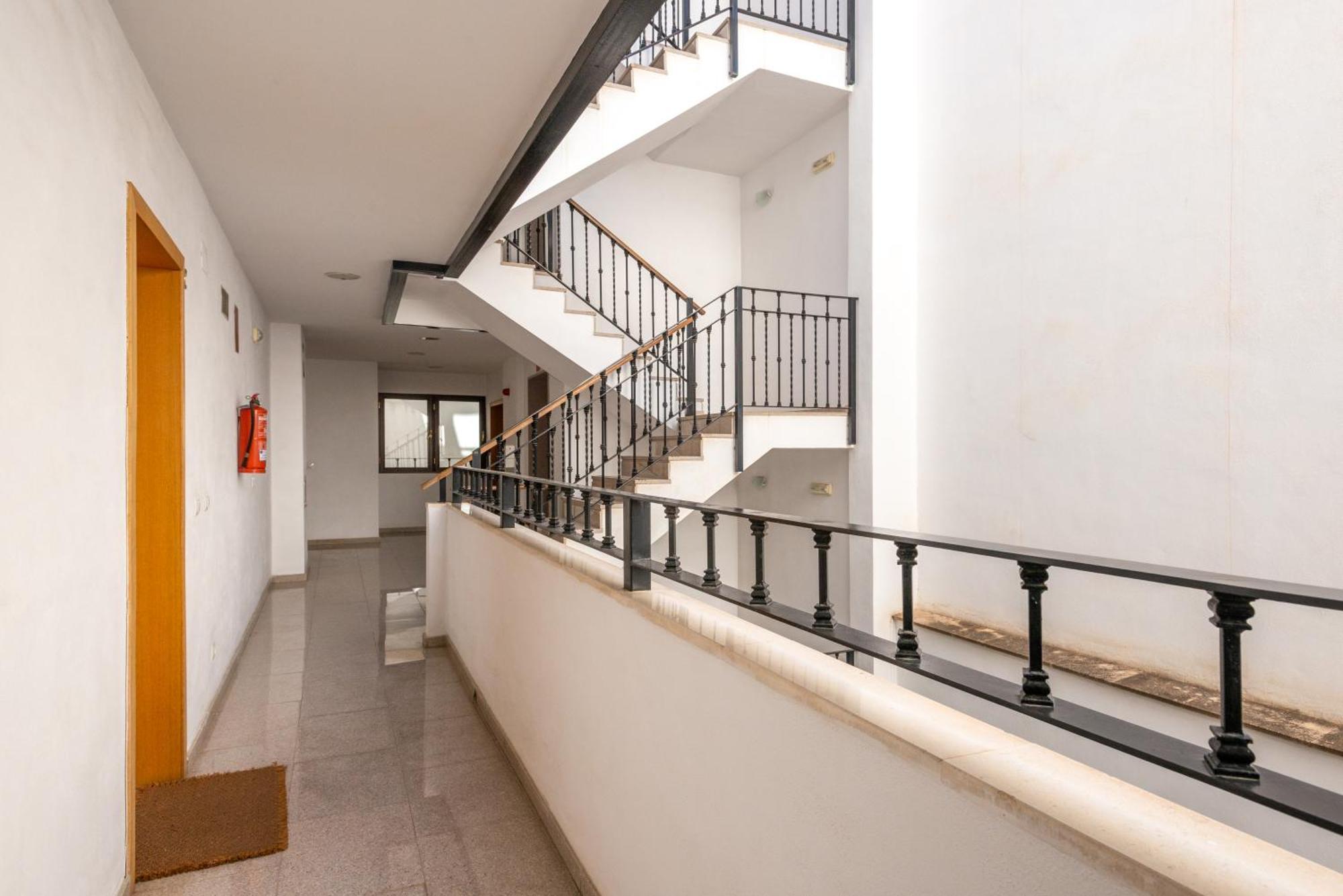 First Floor Near Macarena Church Seville Exterior photo